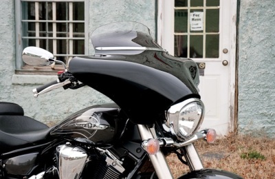 Yamaha V Star 650 / V Star 1100 Memphis Shades Batwing Fairing